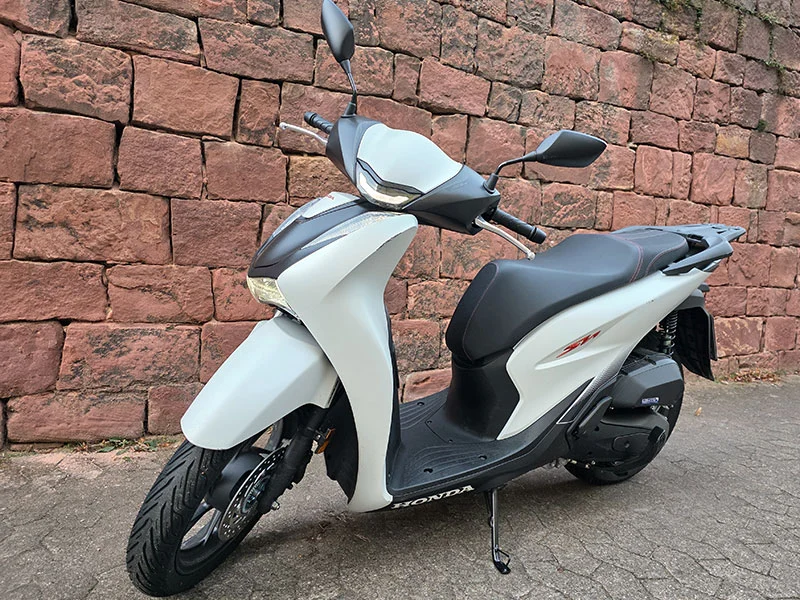 Fuhrpark-Lillys-Fahrschule-Klasse-a-bild-4